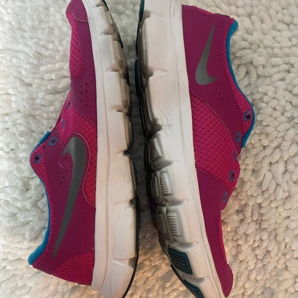 Flex Experience Nike Shies, Pink and Blue, 8